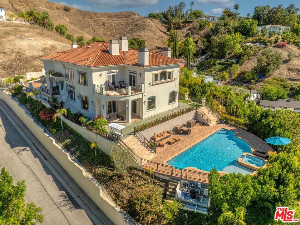 Photo of Listing #25609737