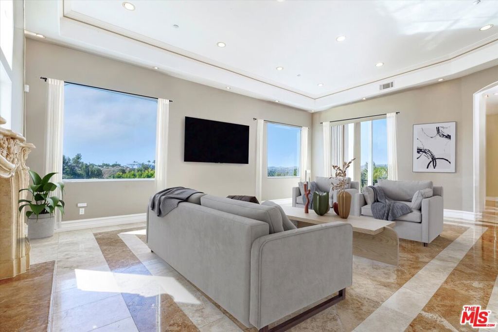 Photo of Listing #25609737