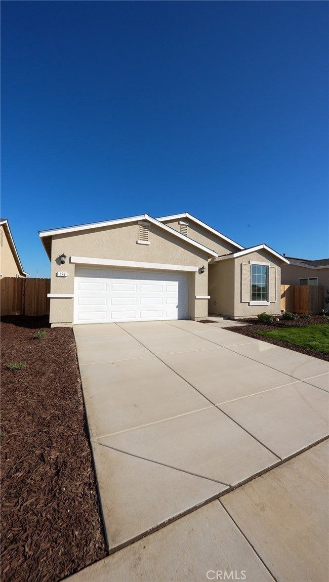 176 Squaw Valley Drive, Merced