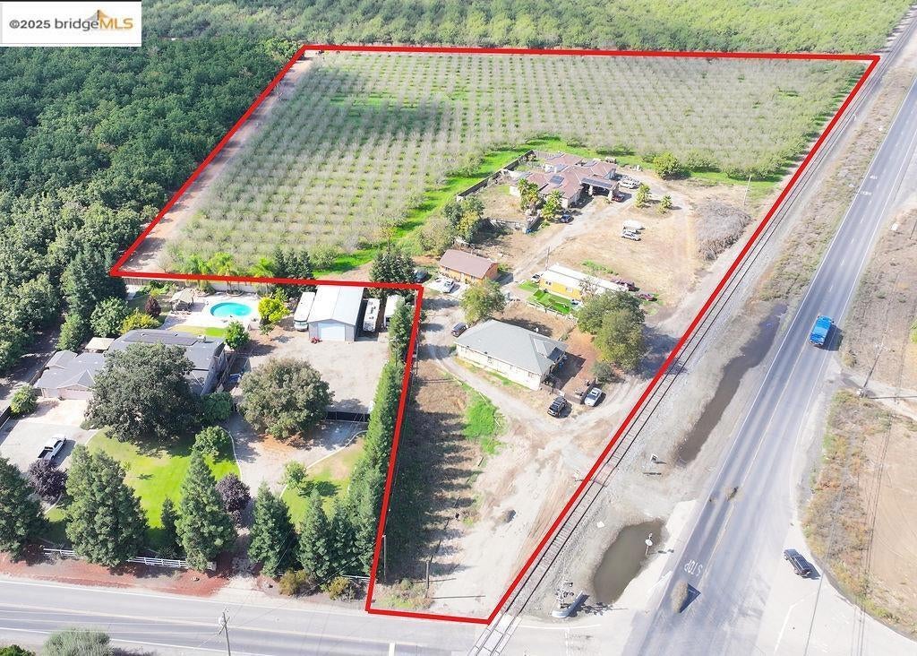 Photo of Listing #41115563