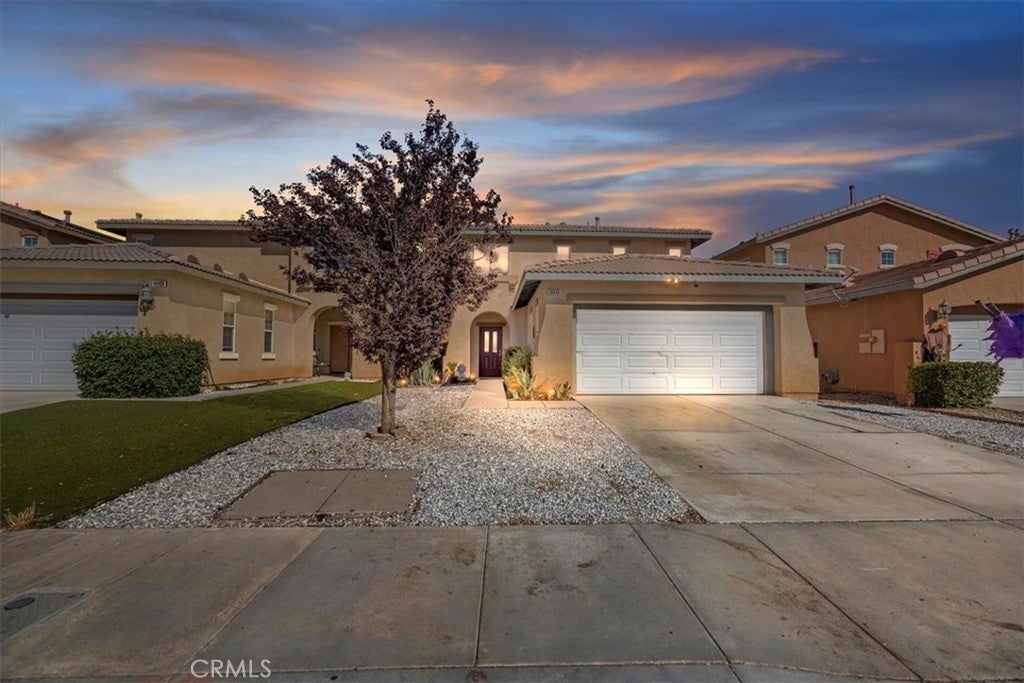 14416 Honeyhill, Victorville