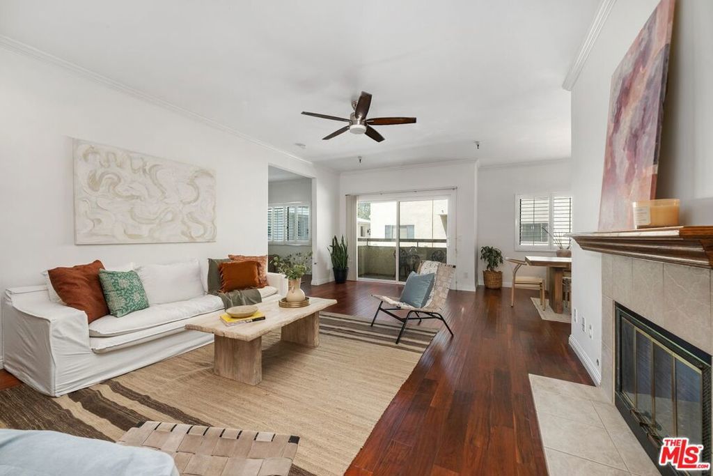 Photo of Listing #25593869