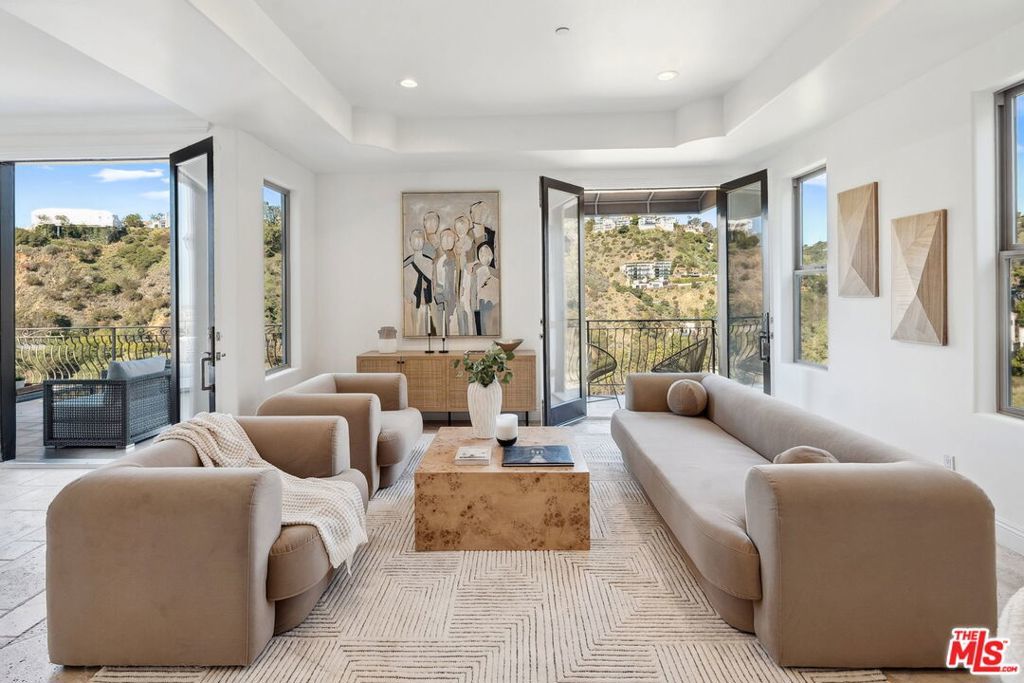 Photo of Listing #25609915