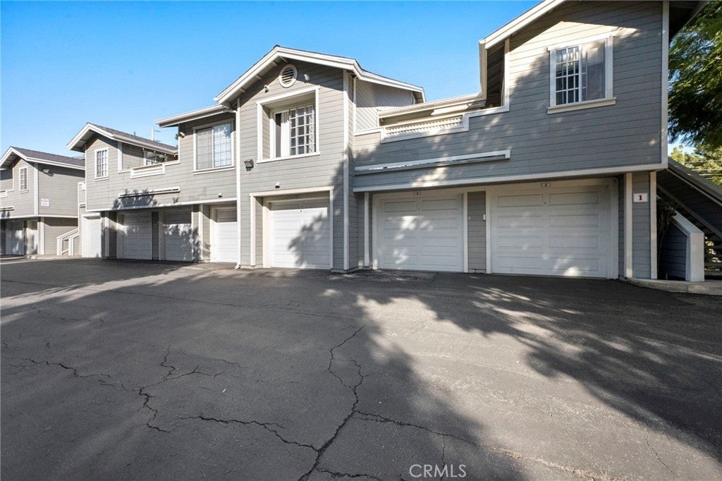 Photo of Listing #OC25241521