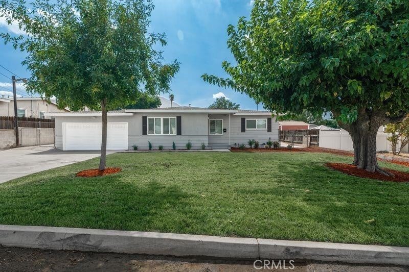 Photo of Listing #CV25244451