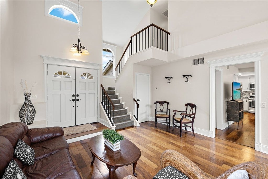 Photo of Listing #OC25242506