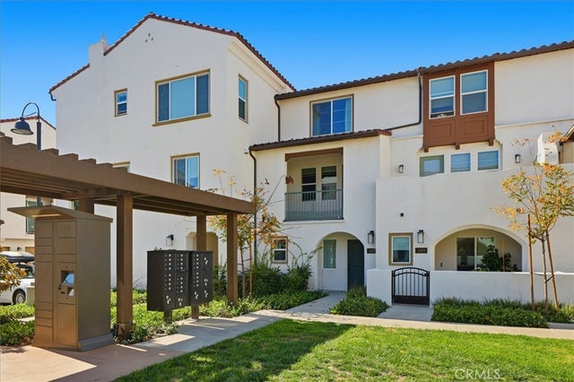 1467 Azalea Circle, Gardena.