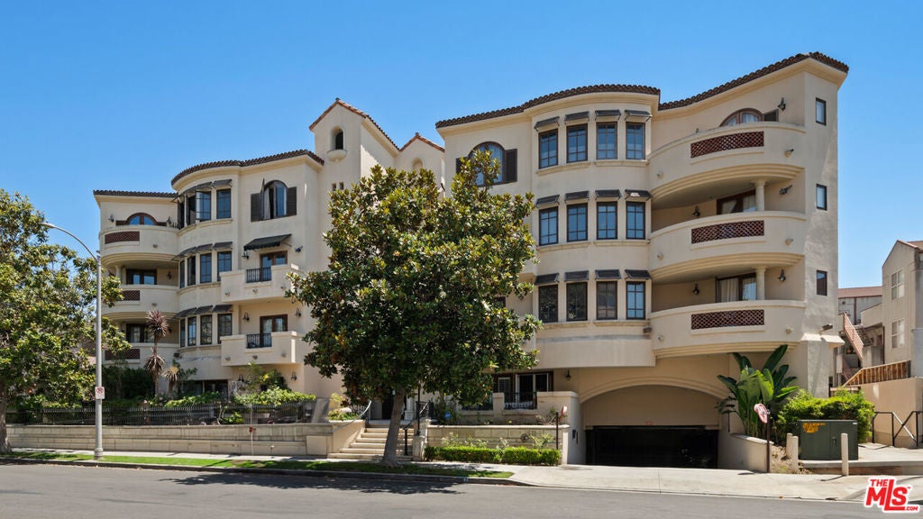 Photo of Listing #25609765