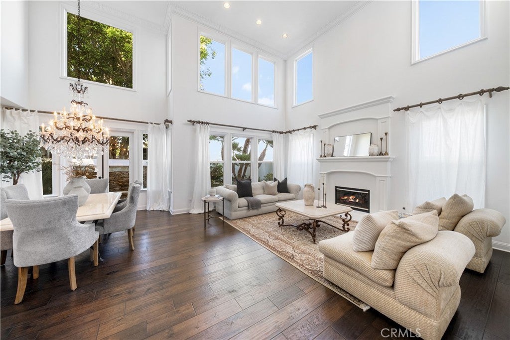 Photo of Listing #PW25229172