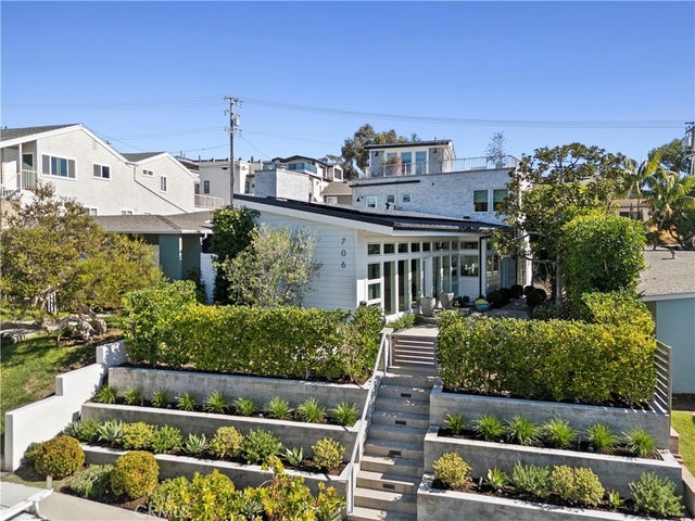 706 Poinsettia, Corona Del Mar