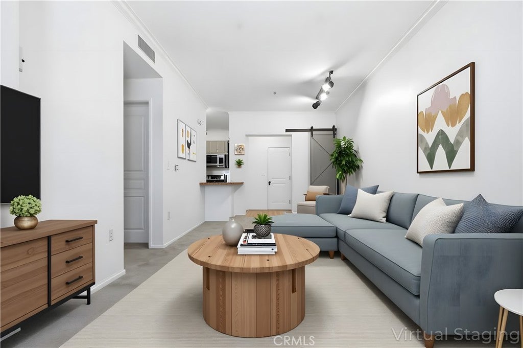 Photo of Listing #OC25246022