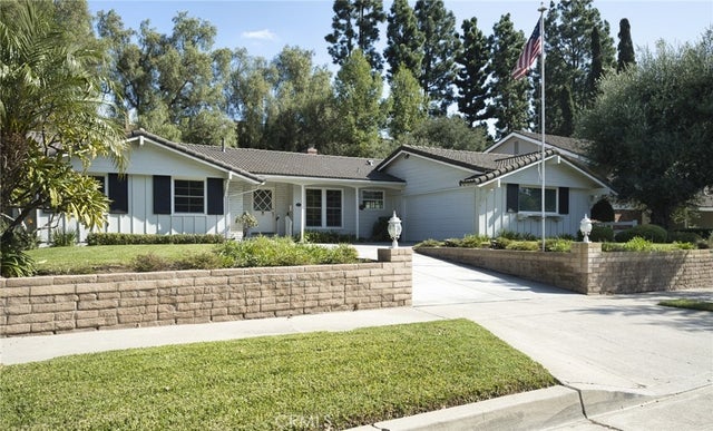 2240 Camino Centroloma, Fullerton