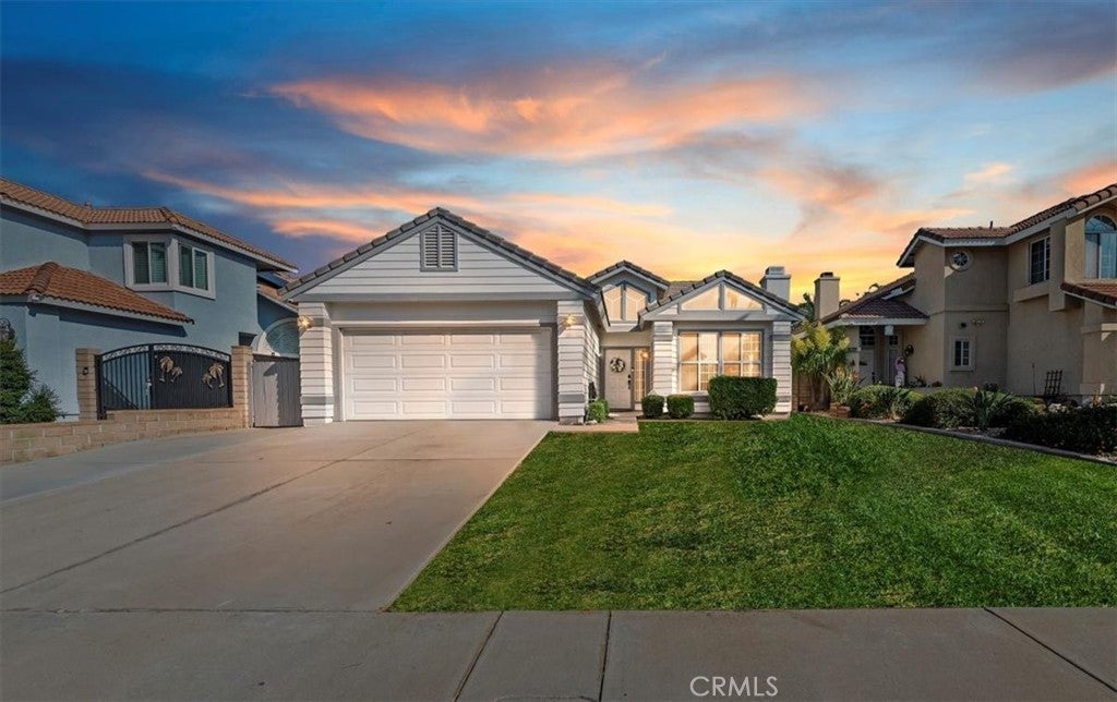 Photo of Listing #IV25245794