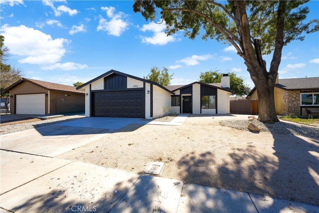 Photo of Listing #SR25246055