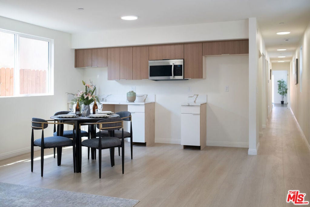 Photo of Listing #25610213