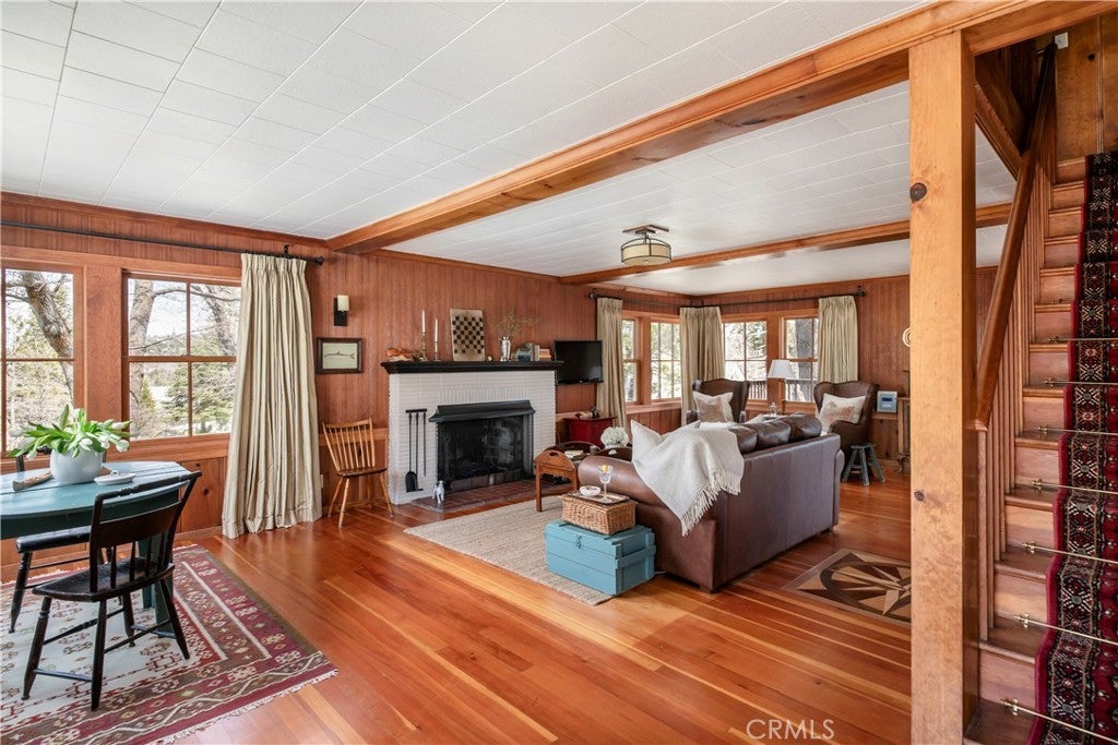 Photo of Listing #IG25245059