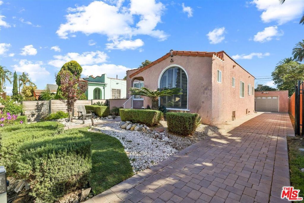 5922 6th Avenue, Los Angeles