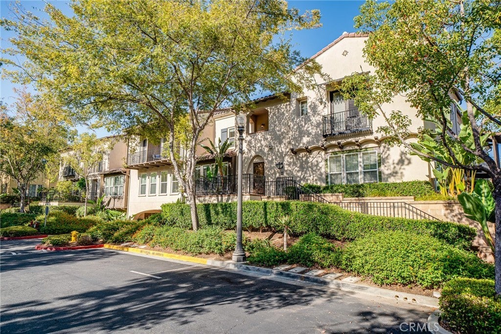 Photo of Listing #PW25244326