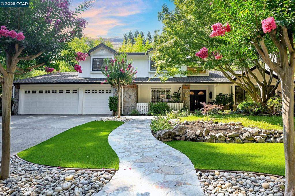 Photo of Listing #41115687