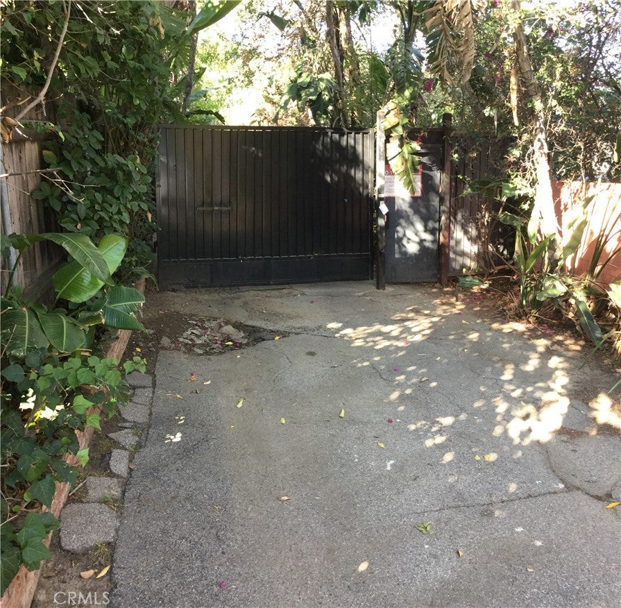 Photo of Listing #SR25246116