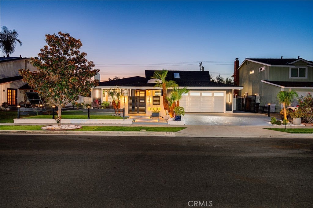 16081 Windemeir, Huntington Beach