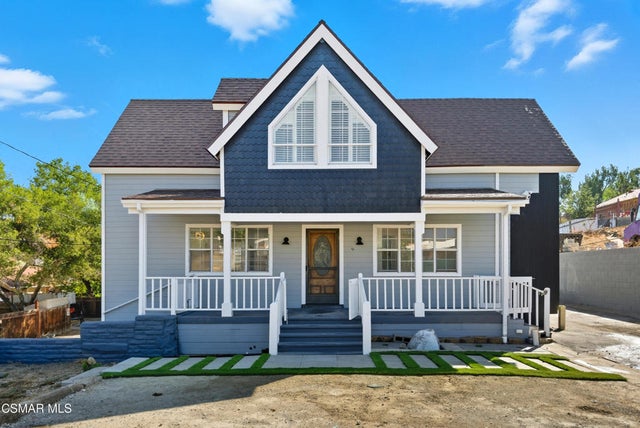 9240 Slater Terrace, Chatsworth