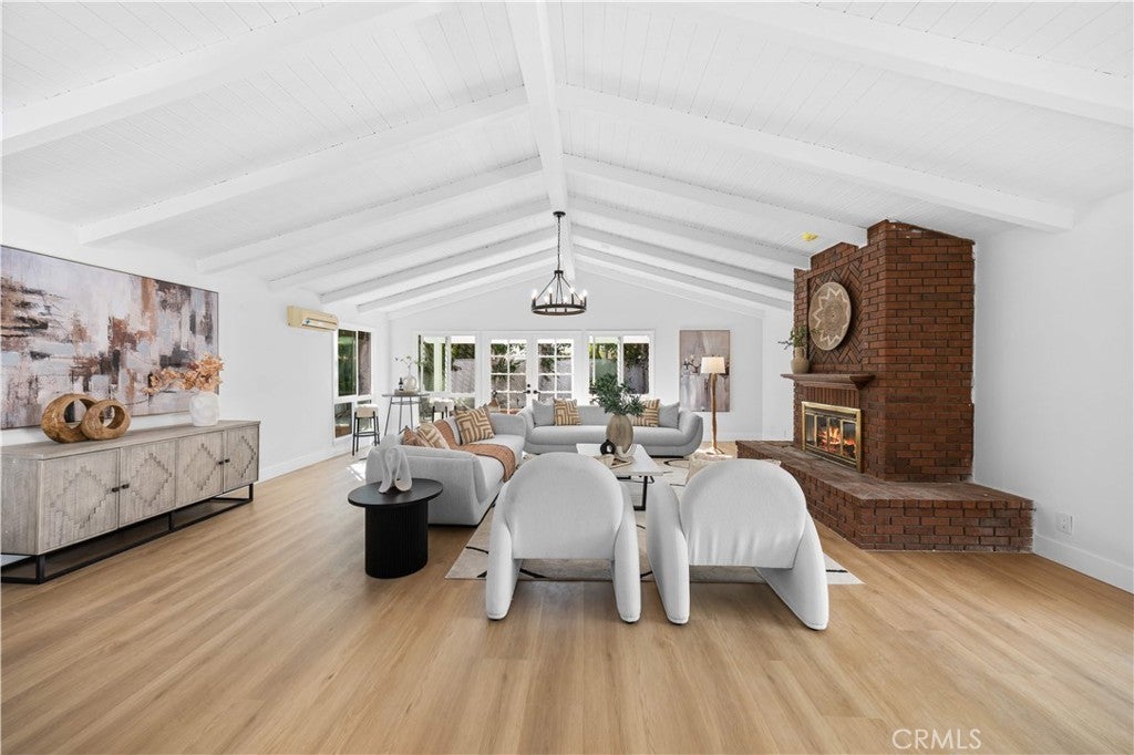 Photo of Listing #TR25246546