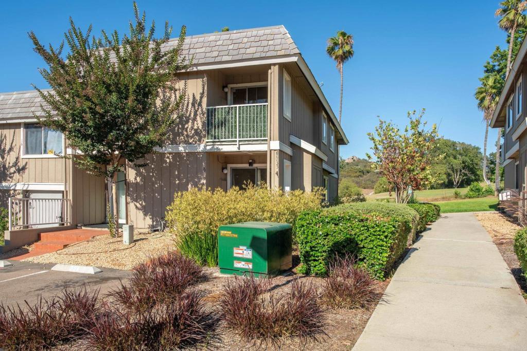 27735 Mountain Meadow Road # 19, Escondido