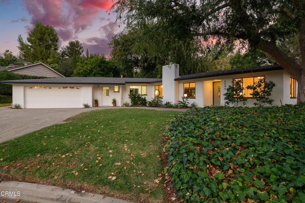 Photo of Listing #P1-24684