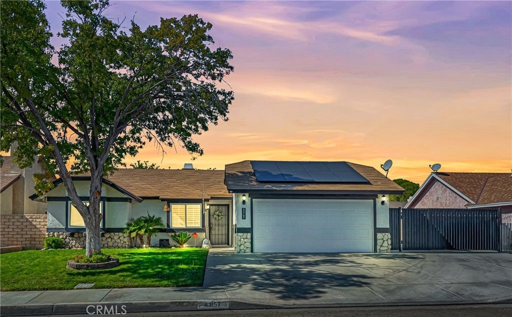 Photo of Listing #SR25246725