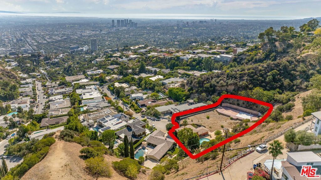 Photo of Listing #25605481