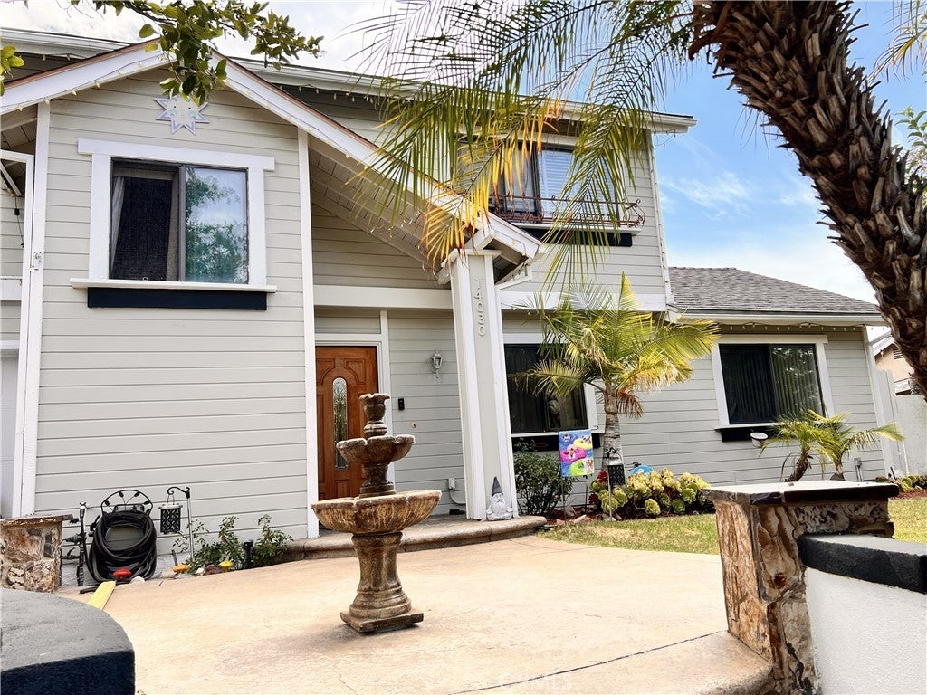 Photo of Listing #SR25246016