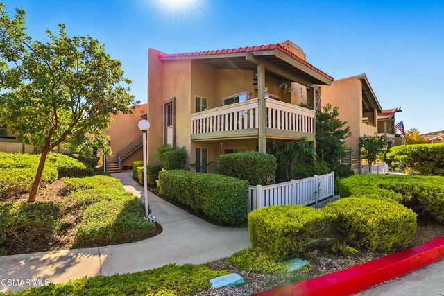 245 Oakleaf Drive # 205, Thousand Oaks