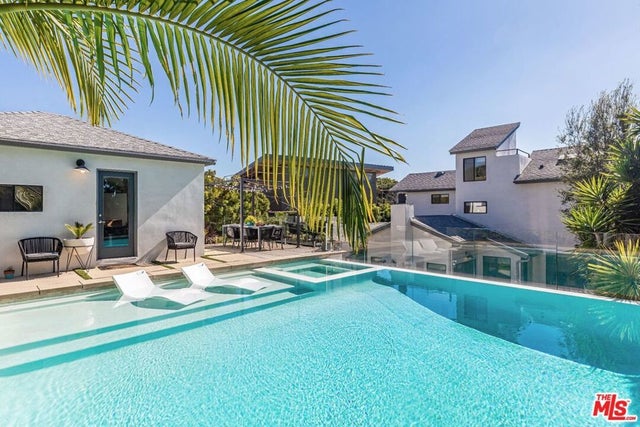 13053 Rose Avenue, Los Angeles