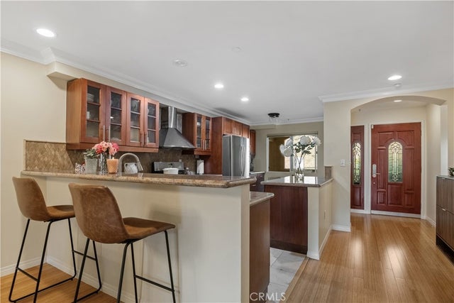 6221 Monterey # 304, Highland Park