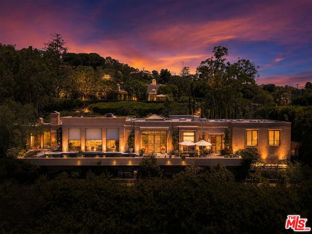 1255 Delresto Drive, Beverly Hills