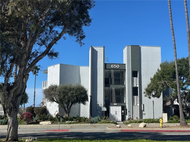 650 The Village 106, Redondo Beach.