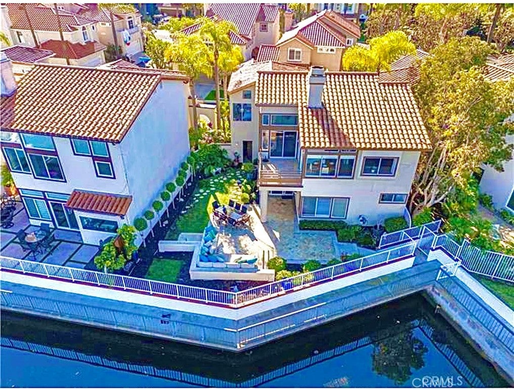 Photo of Listing #PW25240344