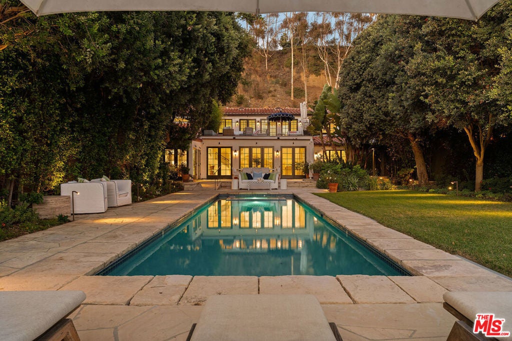 Photo of Listing #25610245