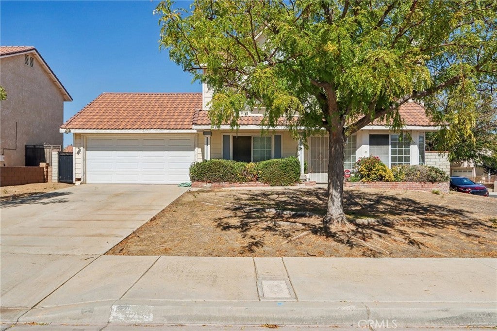 1611 Avon Court, Palmdale