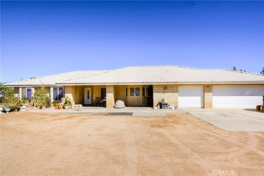 Photo of Listing #CV25247181