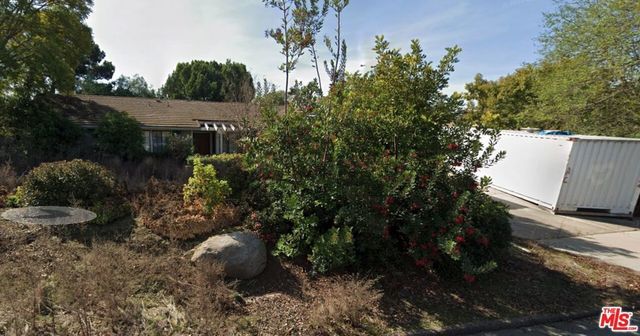 14033 Riverbend Road, Poway