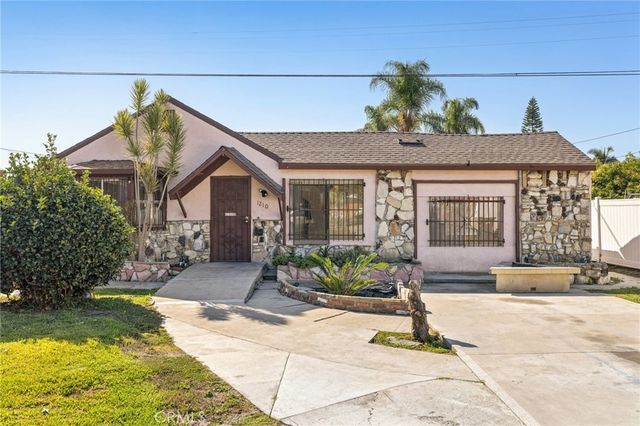1210 W 134th, Compton