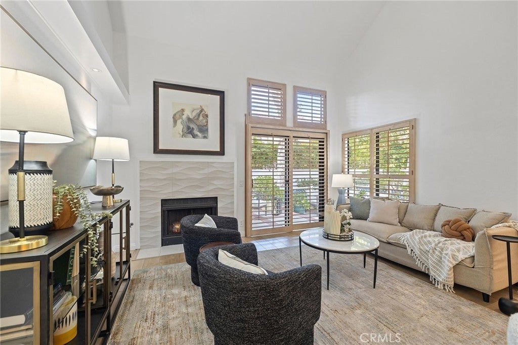 Photo of Listing #OC25247631