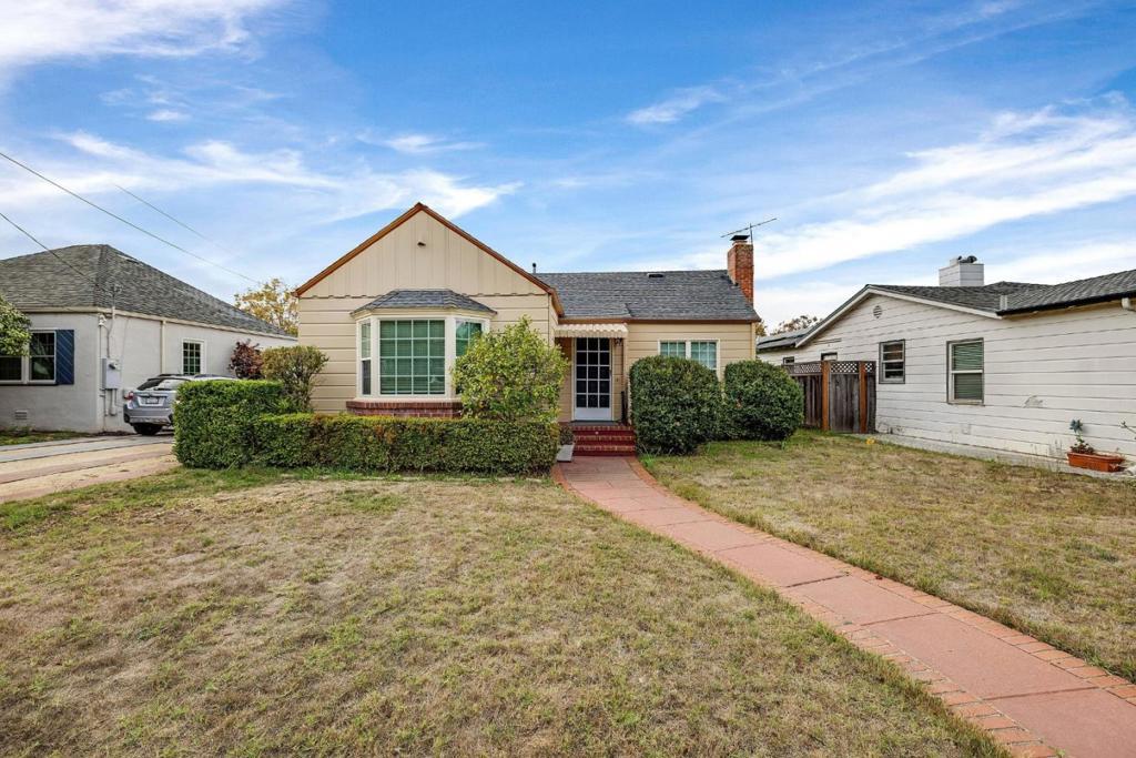 162 Covington Street, Oakland