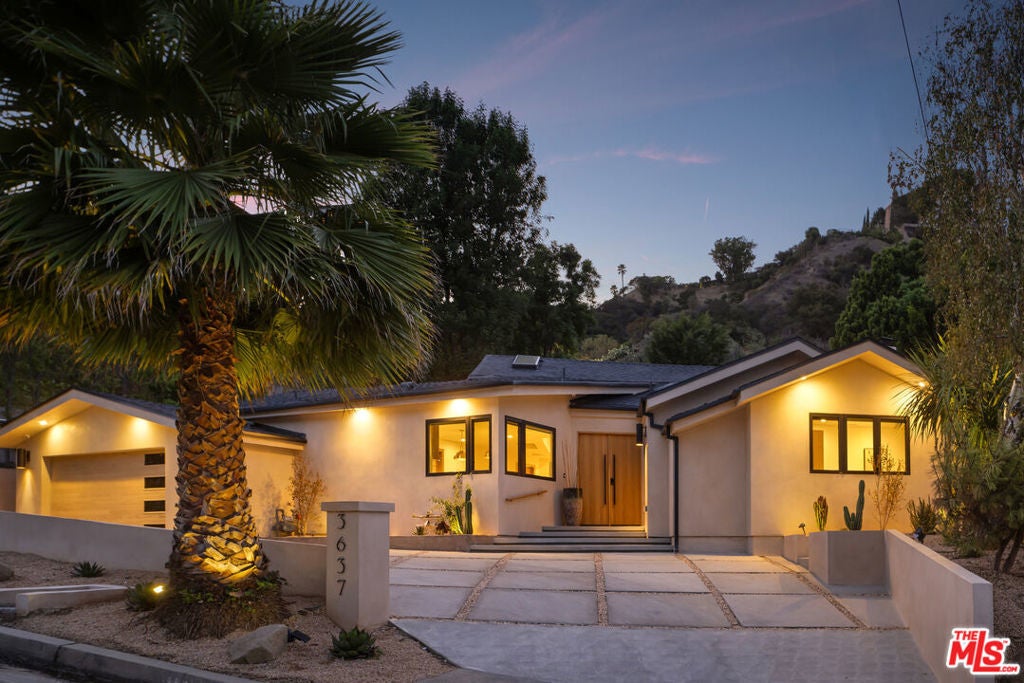 Photo of Listing #25610345