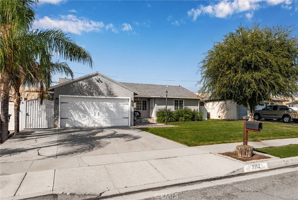3552 Del Rey, San Bernardino
