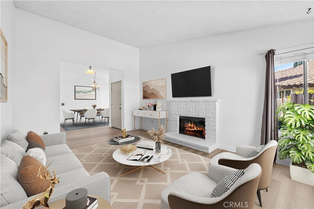 Photo of Listing #PF25248392