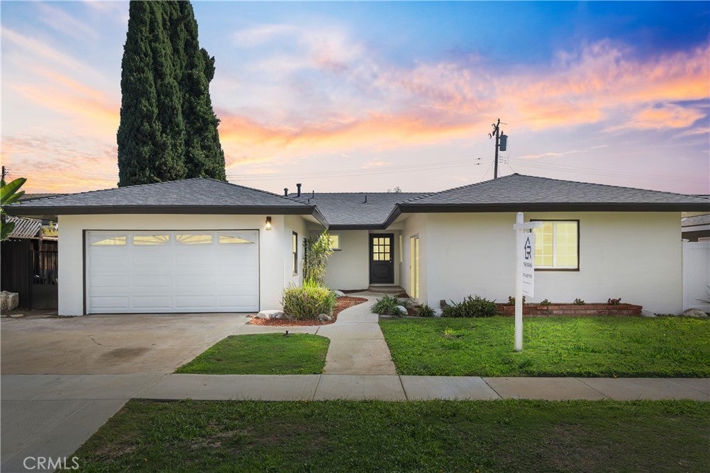 14032 Woodlawn, Tustin