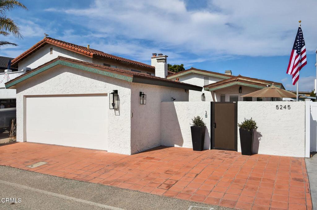 Photo of Listing #V1-33099